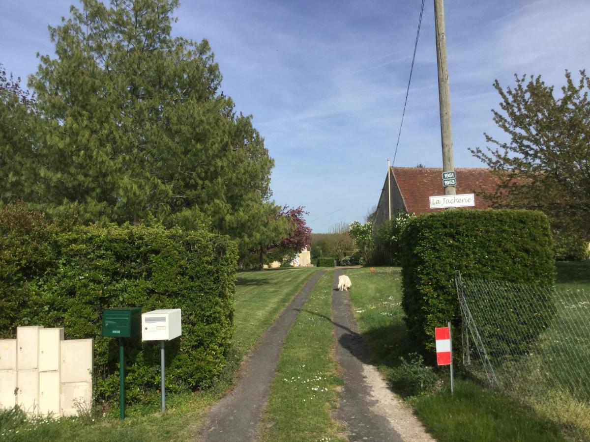 Maison D Hotes La Petite Jucherie Saint-Hippolyte  Eksteriør billede