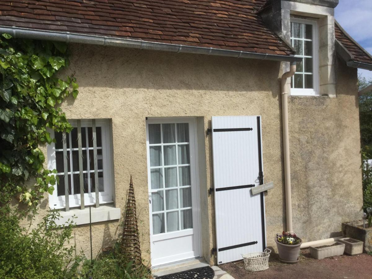 Maison D Hotes La Petite Jucherie Saint-Hippolyte  Eksteriør billede