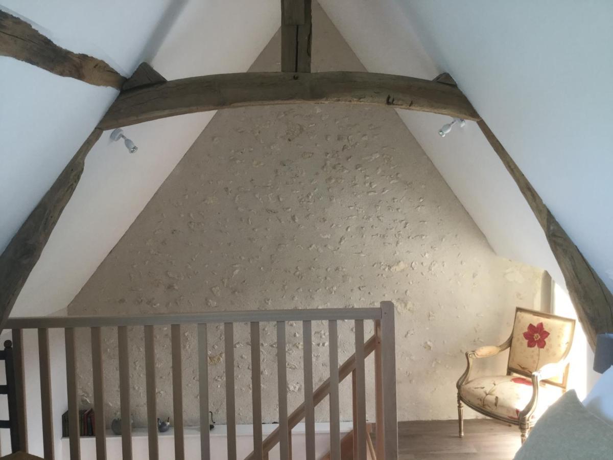 Maison D Hotes La Petite Jucherie Saint-Hippolyte  Eksteriør billede