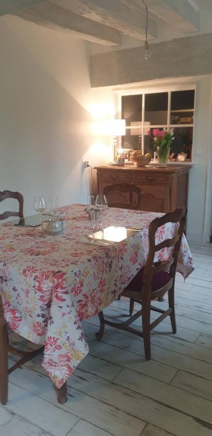 Maison D Hotes La Petite Jucherie Saint-Hippolyte  Eksteriør billede